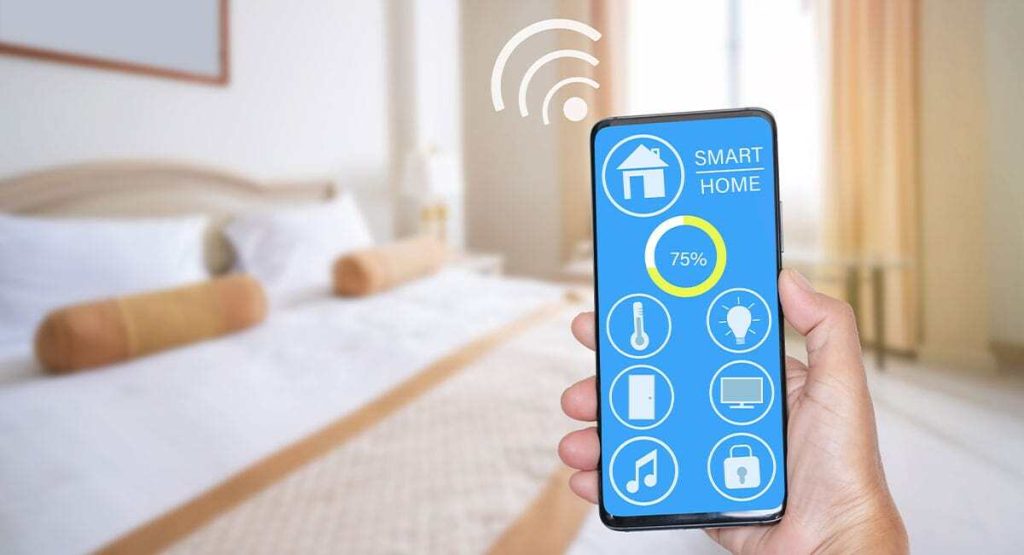 Commandes domotiques pour l’éclairage, le chauffage, les prises électriques et la sécurité dans une maison connectée