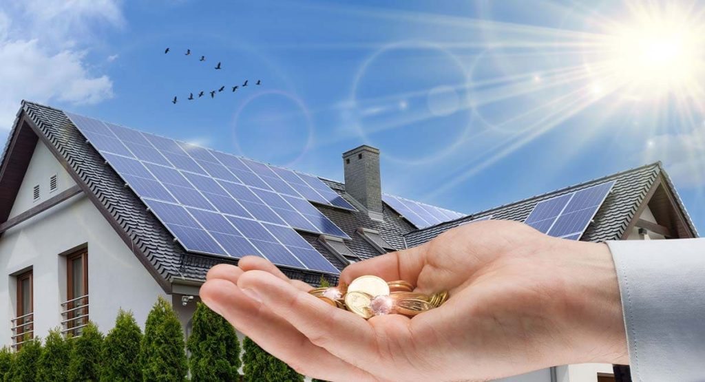 Panneaux solaires sur maison individuelle